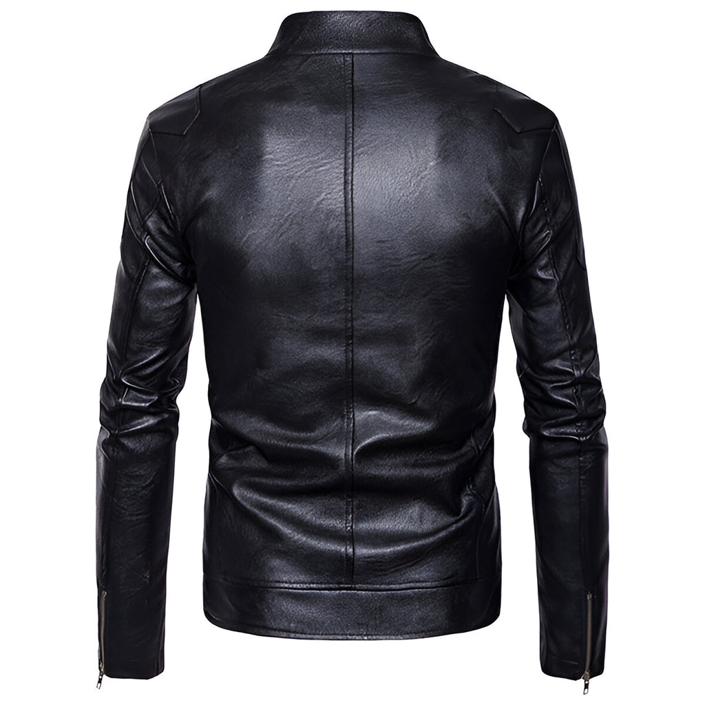 Chamarra de piel rockera hombre cierre cruzado estilo biker vista trasera